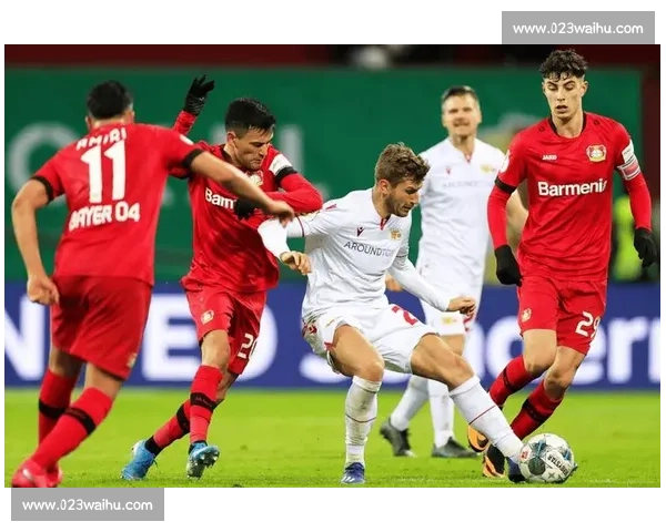 胜负关键时刻揭晓赛事焦点,激烈对决落幕瞬间精彩纷呈